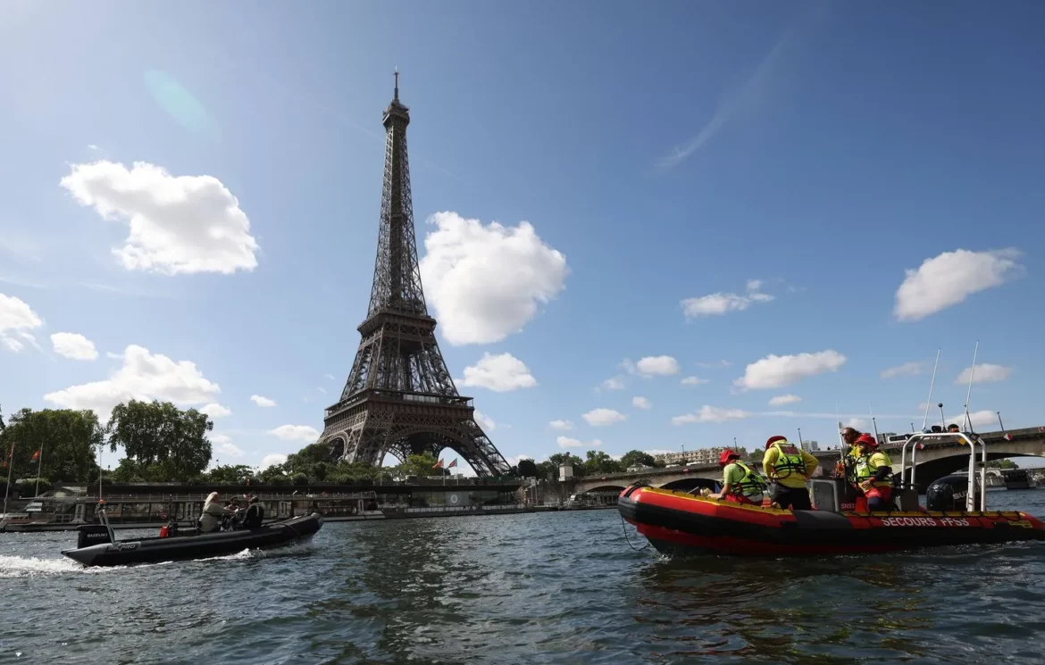 JEUX Olympiques de Paris 2024 : La sécurité garantit le succès de la cérémonie sur la Seine.