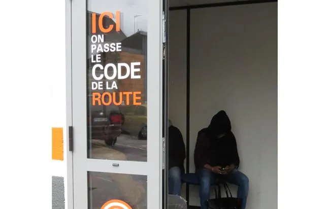 Fraude à l’examen du code de la route découverte en Moselle.